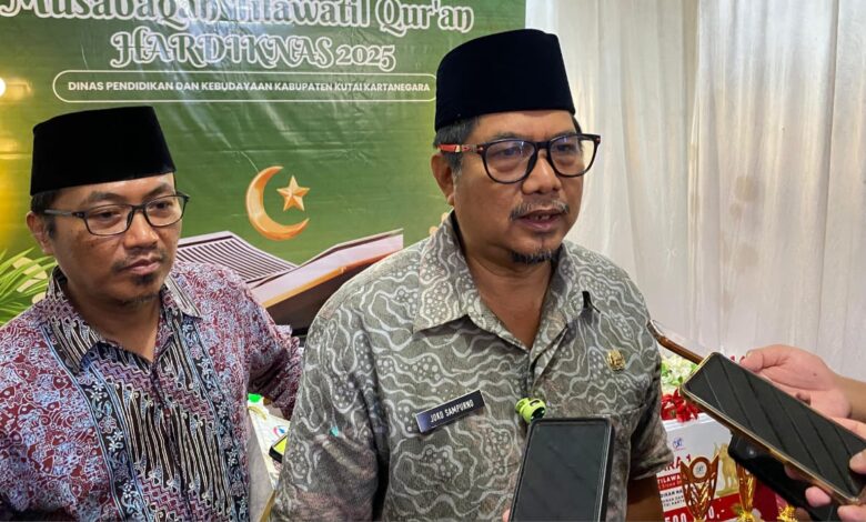 Plt. Sekretaris Disdikbud Kukar, Joko Sampurno