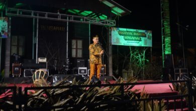 Kabid Kebudayaan Disdikbud Kukar, Puji Utomo, saat menyampaikan sambutan.