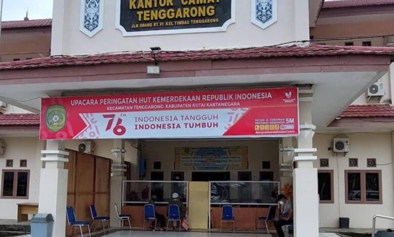 Kantor Camat Tenggarong.