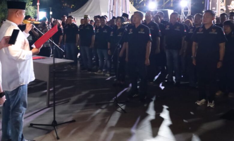 Bupati Kukar, Edi Damansyah, melantik DPP Gadatara Kalimantan Timur dan DPC Gadatara se-Kabupaten Kukar.