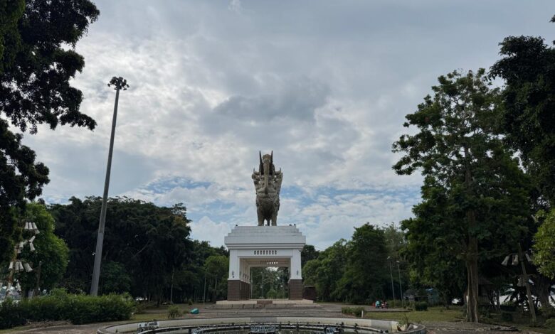 Wisata Pulau Kumala.