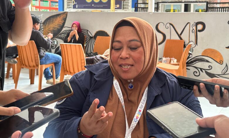 Kepala Sekolah SMP Negeri 3 Tenggarong, Sariani.