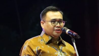 Bupati Kukar, Aulia Rahman Basri.