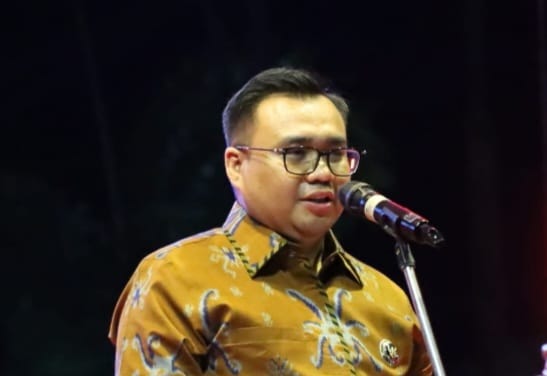 Bupati Kukar, Aulia Rahman Basri.