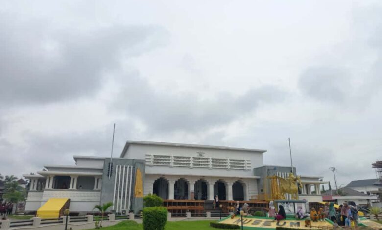Istimewa