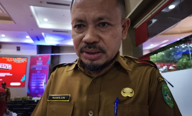 Plt. Sekretaris Disdikbud Kukar Pujianto