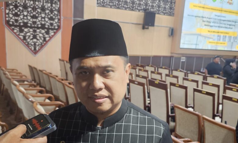 Kepala Distransnaker Kukar, Dendy Irwan Fahriza